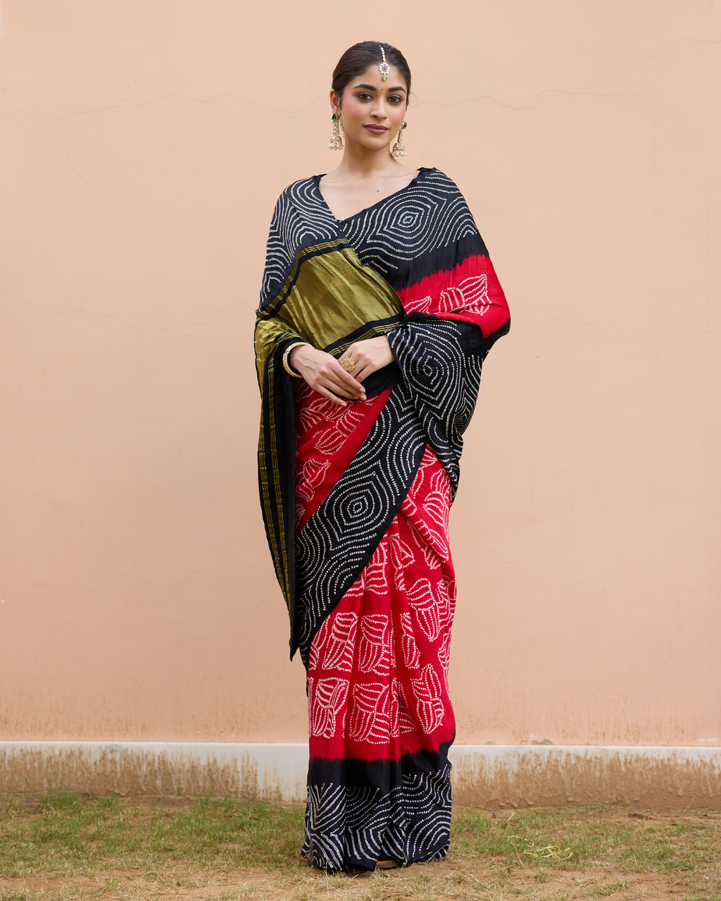 Rate Black Gajji Silk Bandhej Saree
