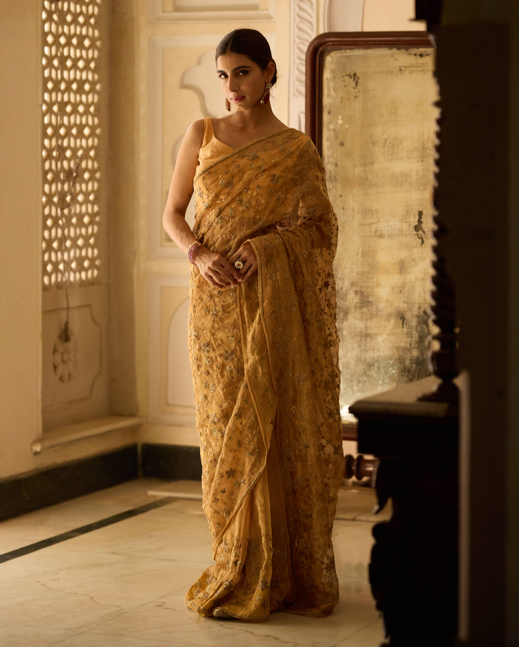 Gayatri Golden Handcrafted Pure Tissue Saree