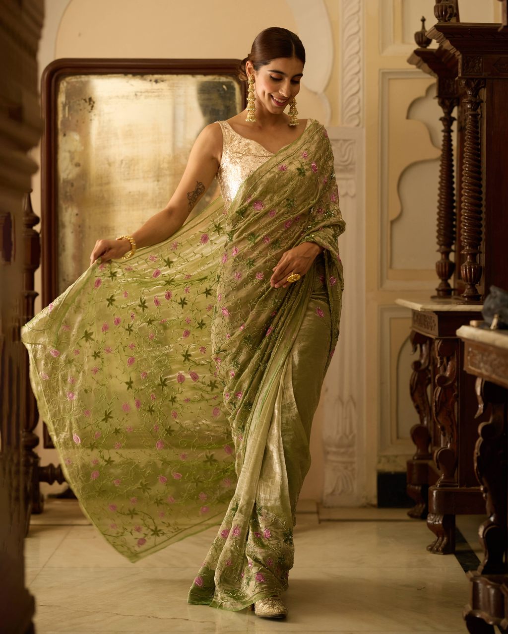 Manmohini Green Handcrafted Pure Tissue Saree