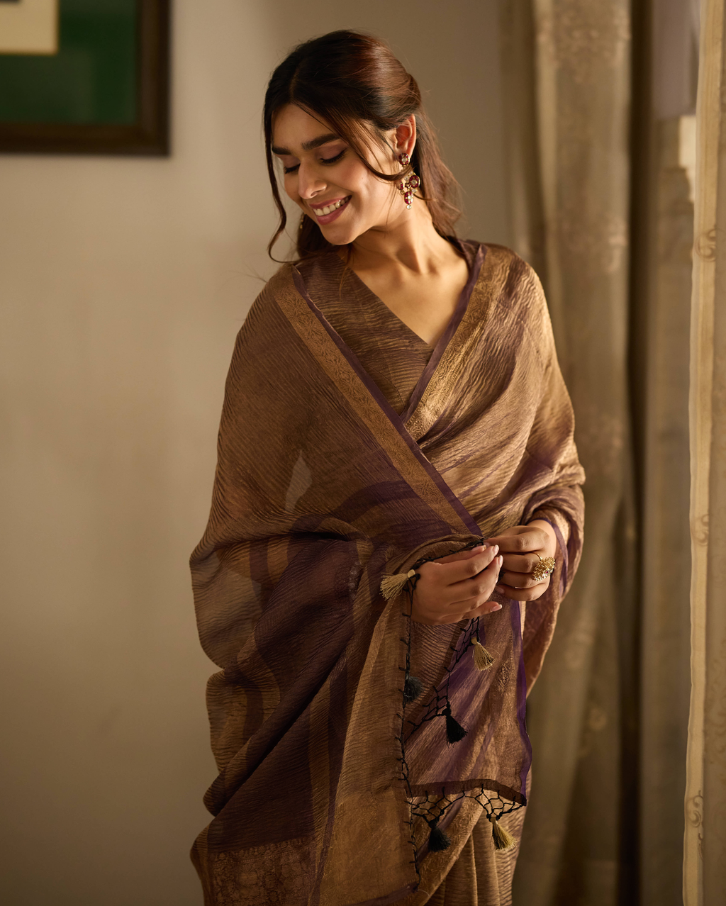 Vrishti Purple Solid Crushed Tissue Saree