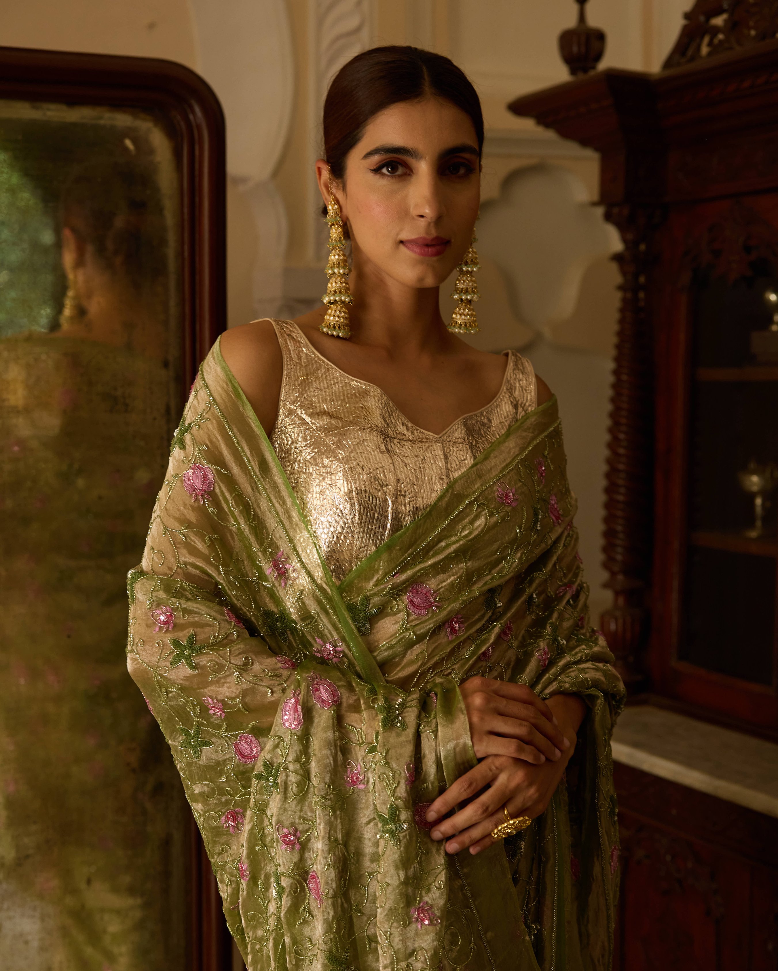 Manmohini Green Handcrafted Pure Tissue Saree