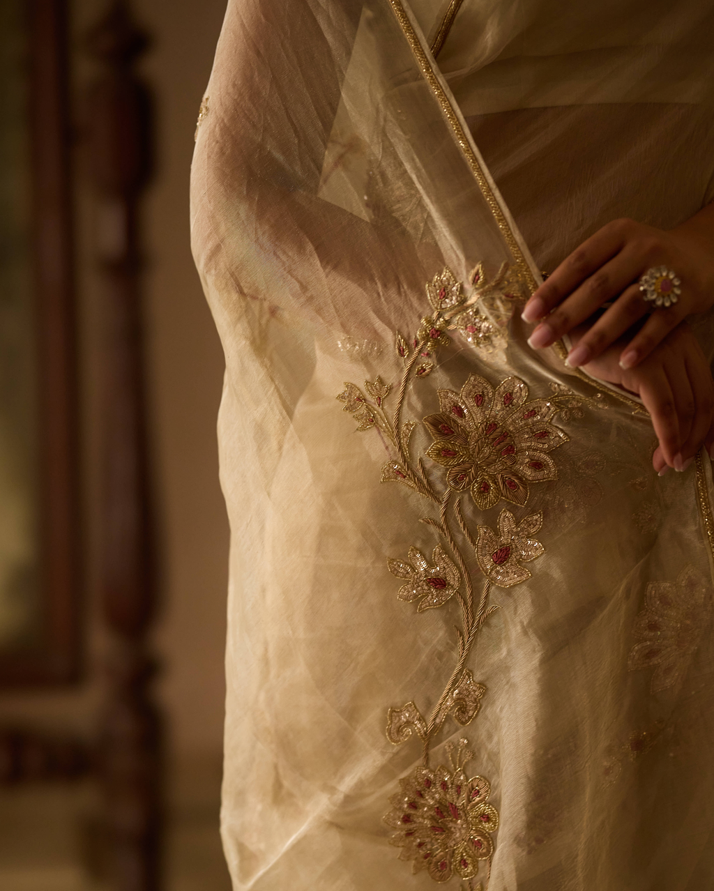 Yashoda Cream Handcrafted Pure Tissue Saree