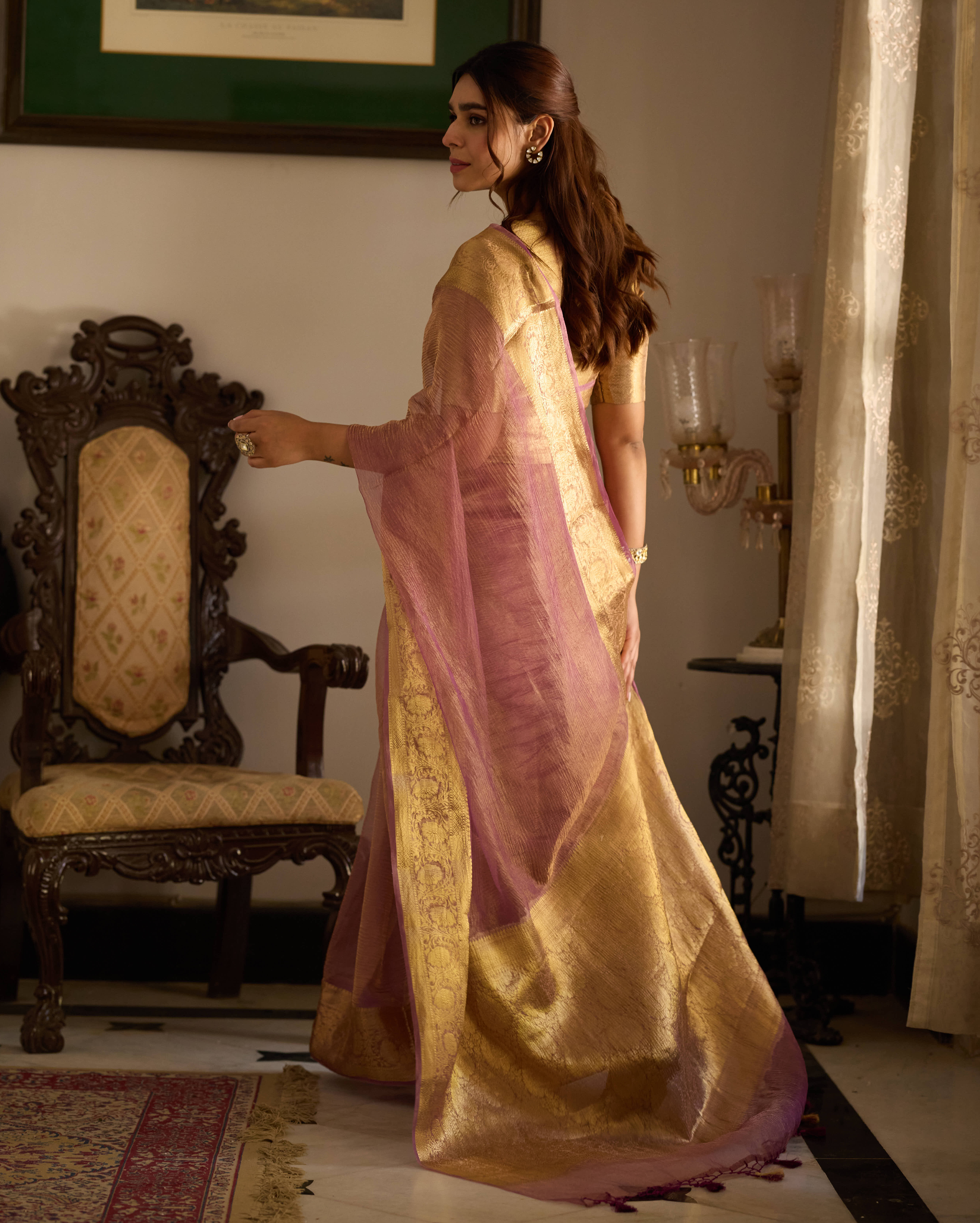 Raqaabat Pink Solid Crushed Tissue Saree